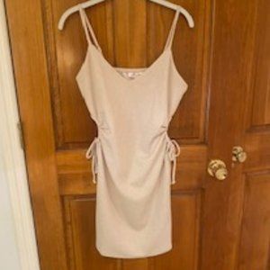 Willow & Root side cut-out bodycon mini dress NWOT